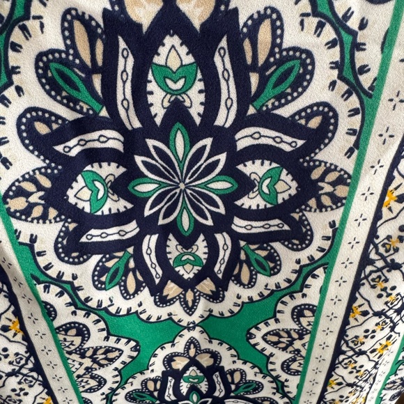 BCX Geometric Green and Navy Lined Camisole - Picture 3 of 7